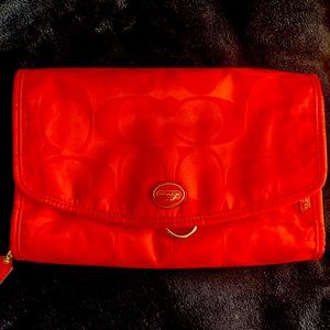 ✨ Coach ✨toiletries travel organizer - Red BNWOT